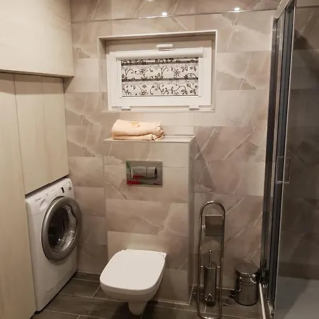 Gniewnik * Pcim
